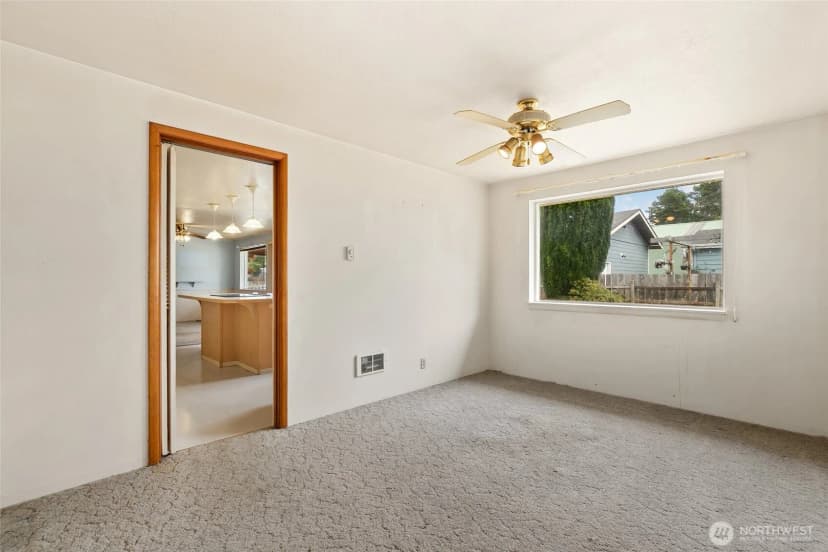 Property photo for 682 S Broadway, Westport photo 6
