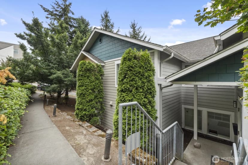 Property photo for 1810 S Charles Street #302, Seattle photo 27