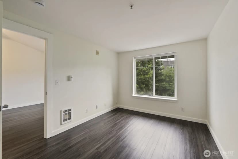 Property photo for 1810 S Charles Street #302, Seattle photo 17