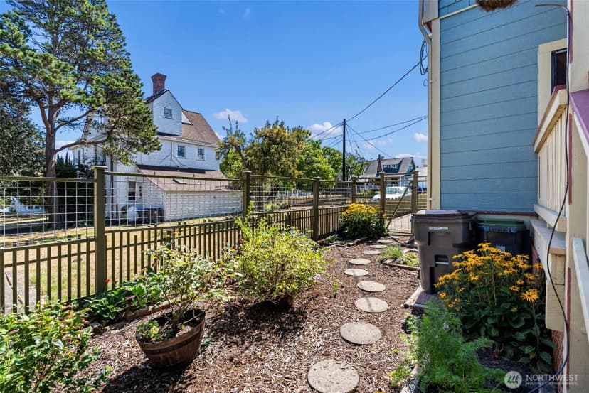 Property photo for 530 Adams Street, Port Townsend photo 30