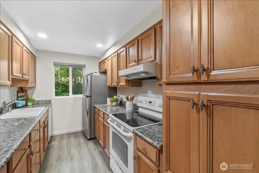 Property photo for 12729 Ne 144th Street #154a, Kirkland photo 13