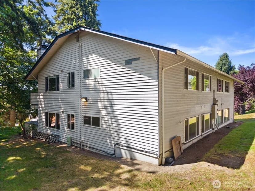 Property photo for 12729 Ne 144th Street #154a, Kirkland photo 25