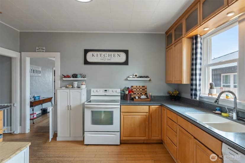 Property photo for 403 2nd Avenue Ne, Napavine photo 9