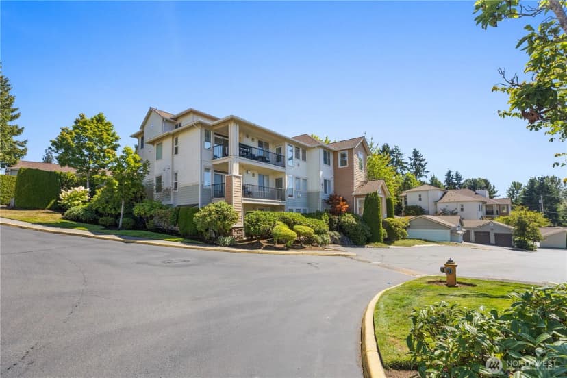 Property photo for 15026 40th Avenue W #2-401, Lynnwood photo 2