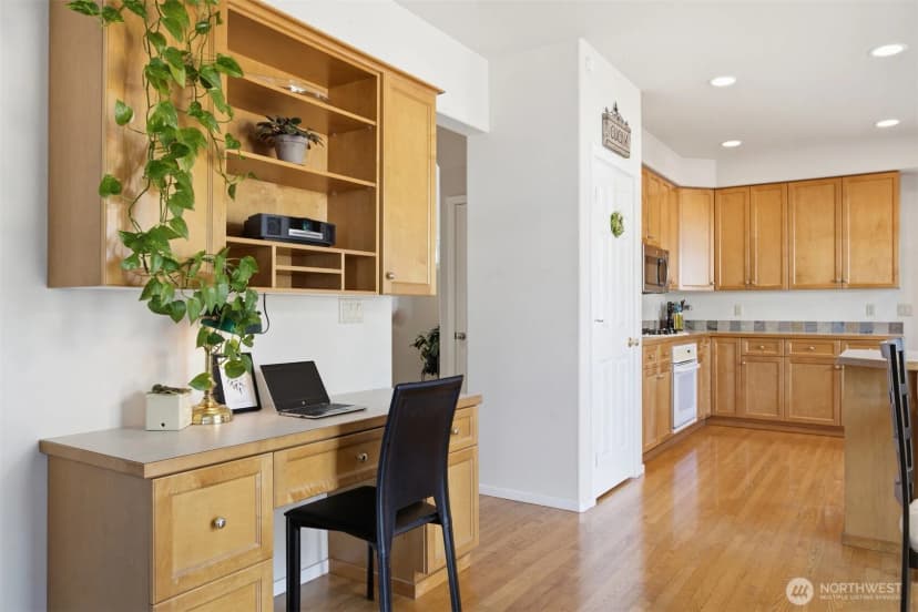 Property photo for 1708 Ne 26th Place, Renton photo 20