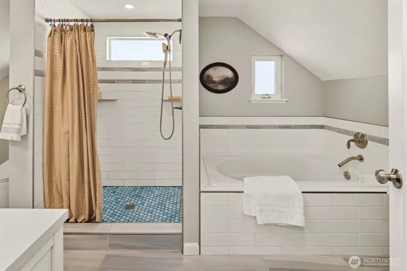 Property photo for 3435 61st Avenue Sw, Seattle photo 19