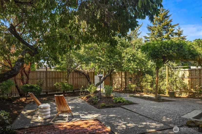 Property photo for 3435 61st Avenue Sw, Seattle photo 28