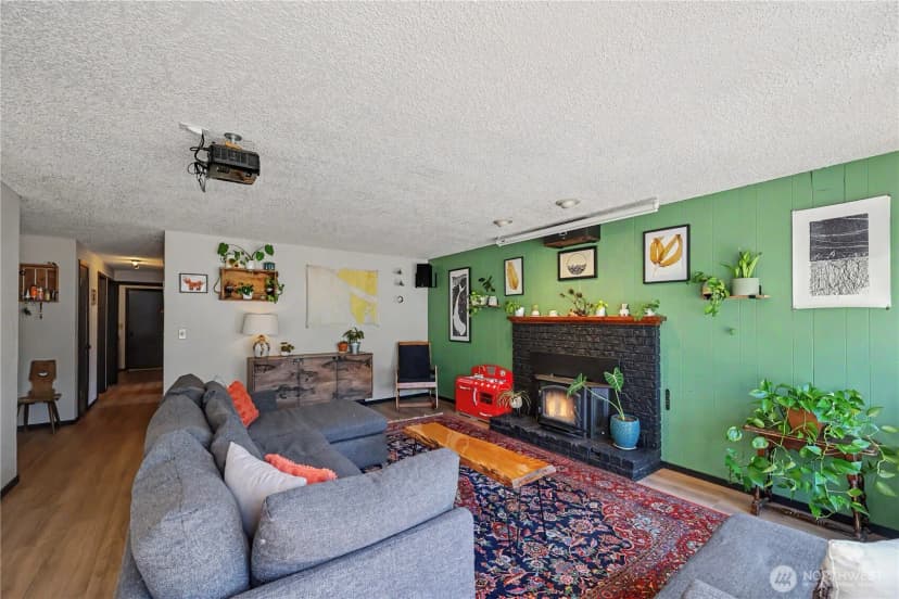 Property photo for 823 W 15th Street, Port Angeles photo 8