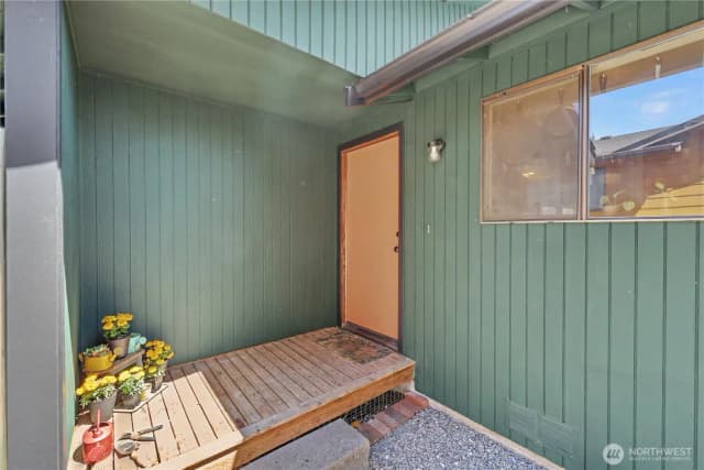 Property photo for 823 W 15th Street, Port Angeles photo 4