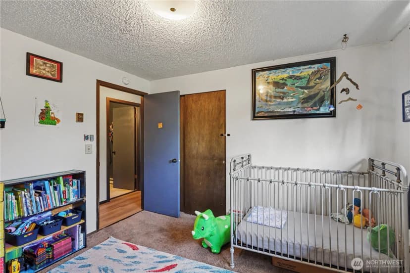Property photo for 823 W 15th Street, Port Angeles photo 17