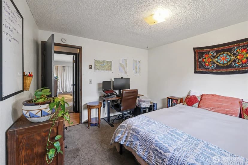 Property photo for 823 W 15th Street, Port Angeles photo 21