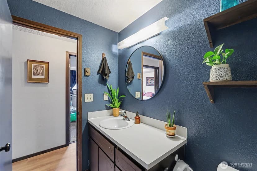 Property photo for 823 W 15th Street, Port Angeles photo 19
