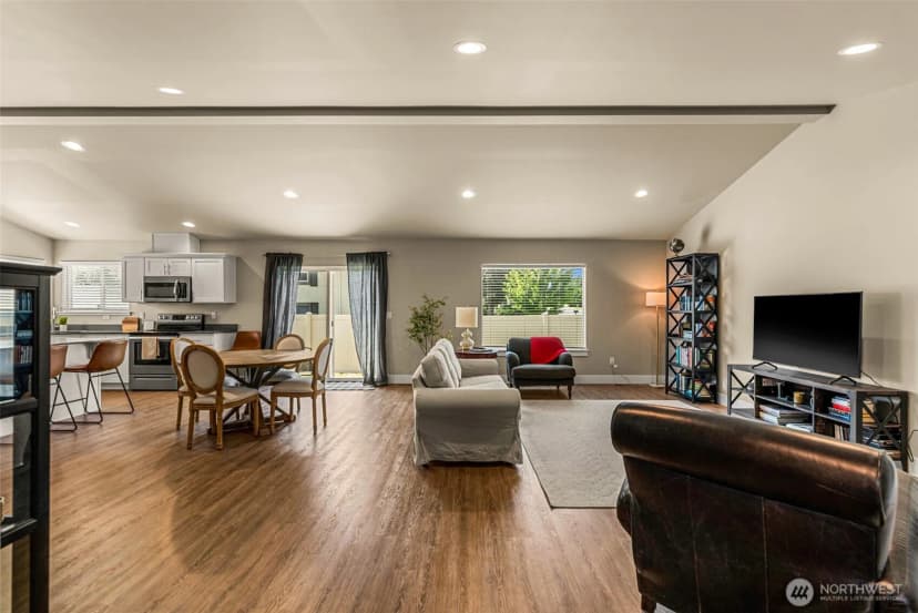 Property photo for 12 Emma Drive, Wenatchee photo 8