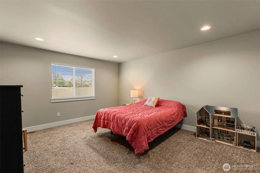 Property photo for 12 Emma Drive, Wenatchee photo 25