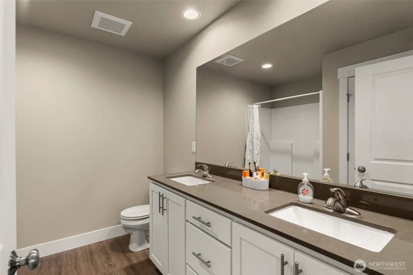 Property photo for 12 Emma Drive, Wenatchee photo 26