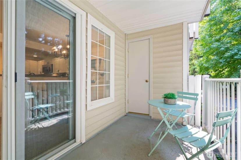 Property photo for 1628 118th Avenue Se #f217, Bellevue photo 5