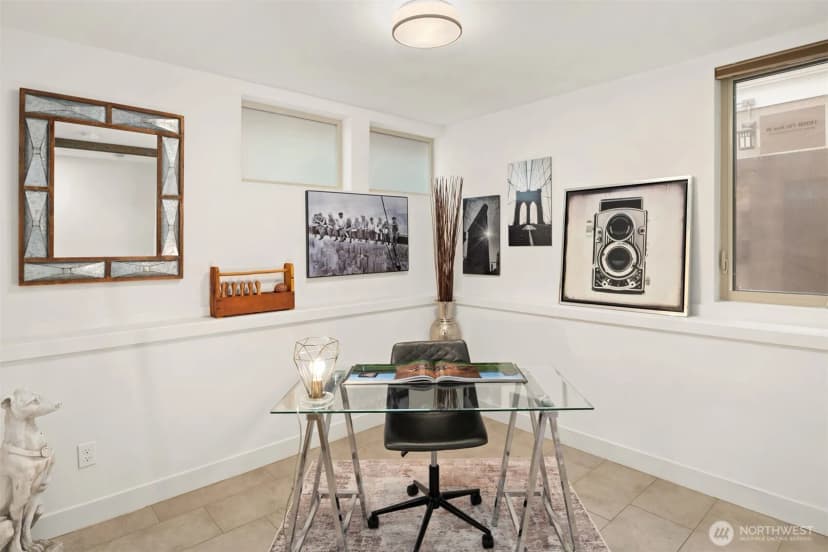 Property photo for 1935 B 7th Avenue W, Seattle photo 6