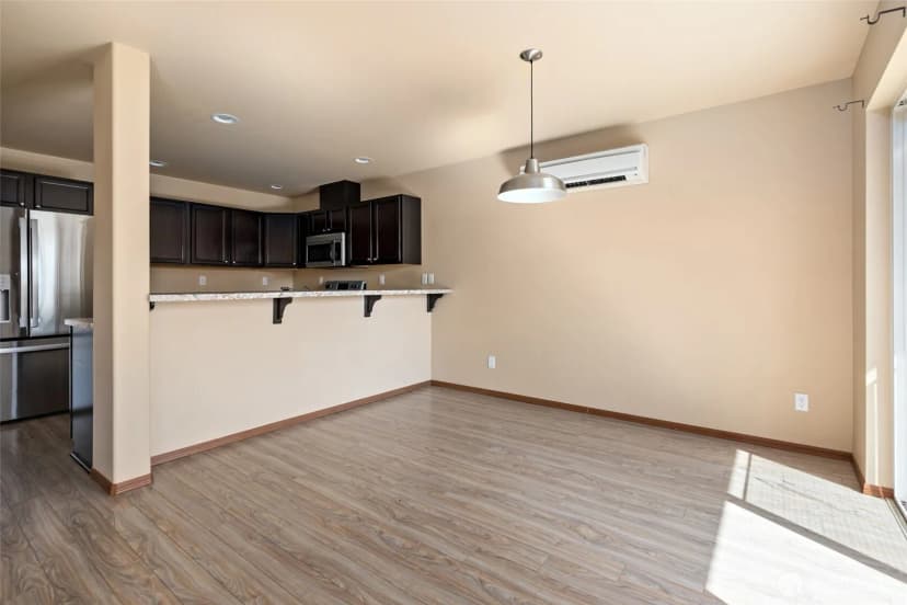 Property photo for 60 Ne Melrose Drive, Oak Harbor photo 7