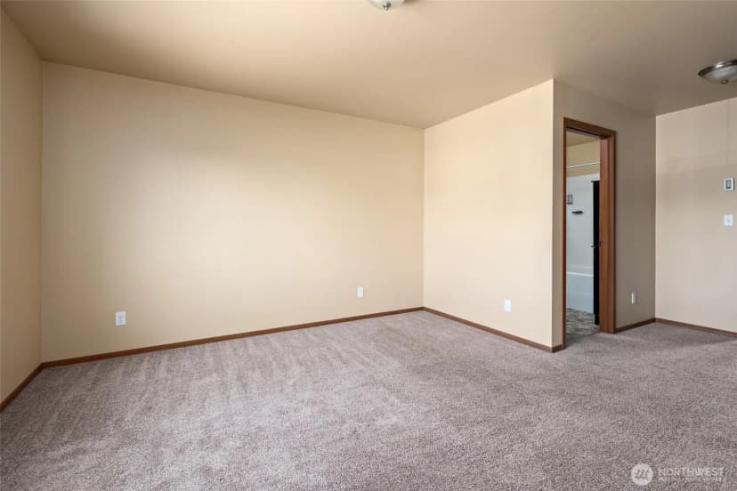 Property photo for 60 Ne Melrose Drive, Oak Harbor photo 21