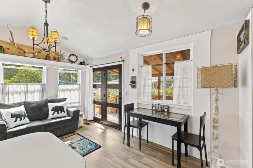 Property photo for 24443 Wicker Road #52, Sedro Woolley photo 14