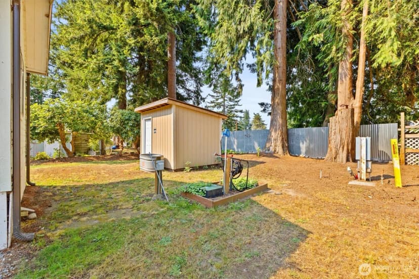 Property photo for 24443 Wicker Road #52, Sedro Woolley photo 28