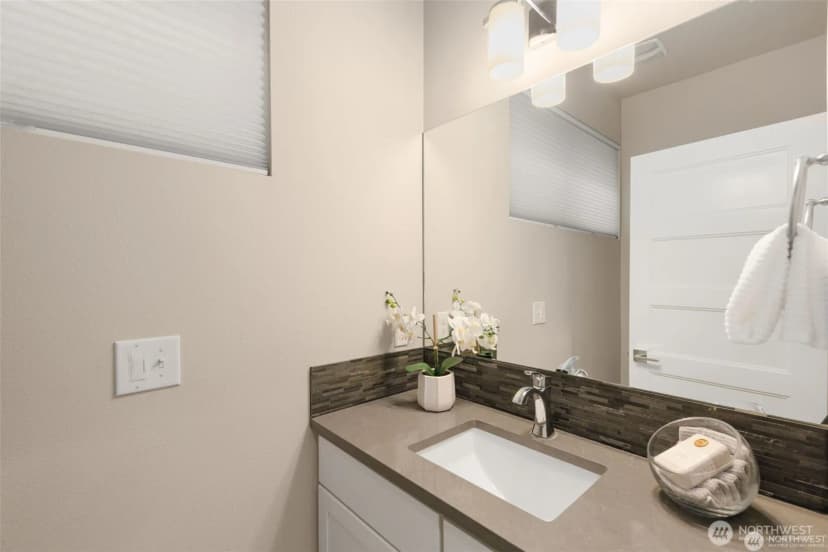 Property photo for 3928 S Findlay Street, Seattle photo 14