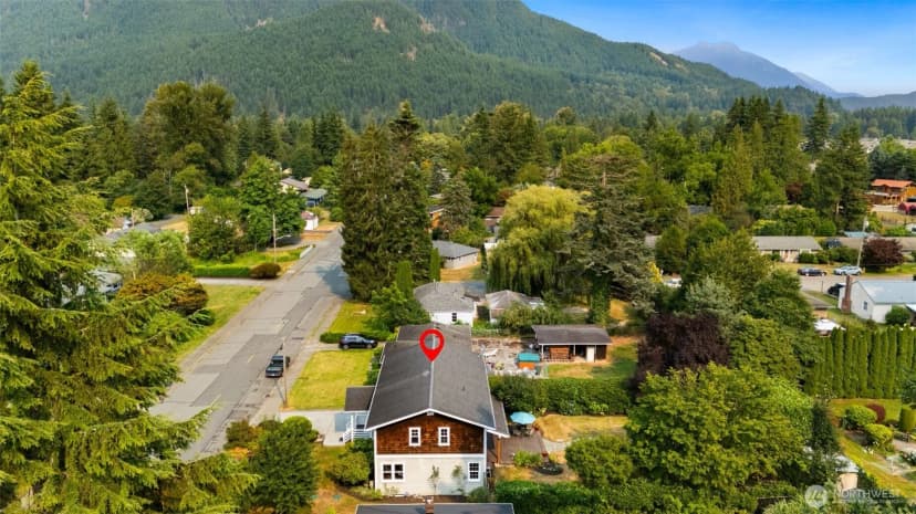 Property photo for 209 Ne 6th Street, North Bend photo 37
