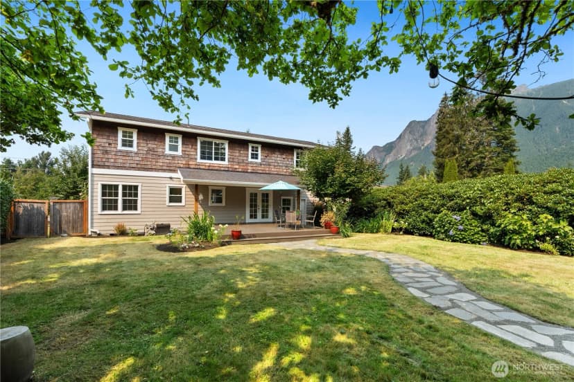 Property photo for 209 Ne 6th Street, North Bend photo 32