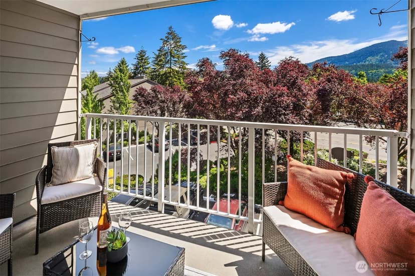 Property photo for 206 Mountain Park Boulevard Sw #d203, Issaquah photo 18