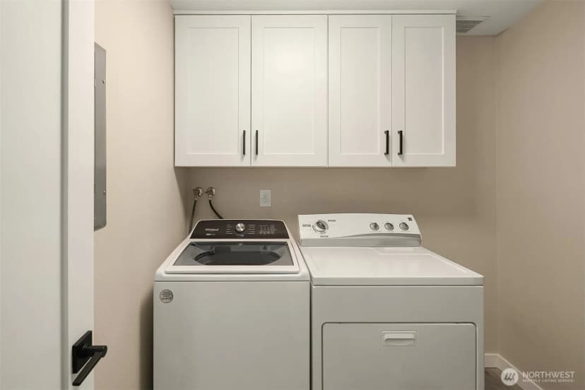 Property photo for 206 Mountain Park Boulevard Sw #d203, Issaquah photo 26