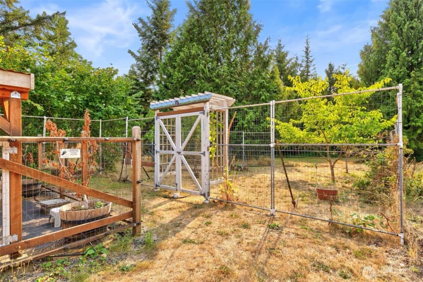 Property photo for 25613 Tytler Road Ne, Poulsbo photo 30