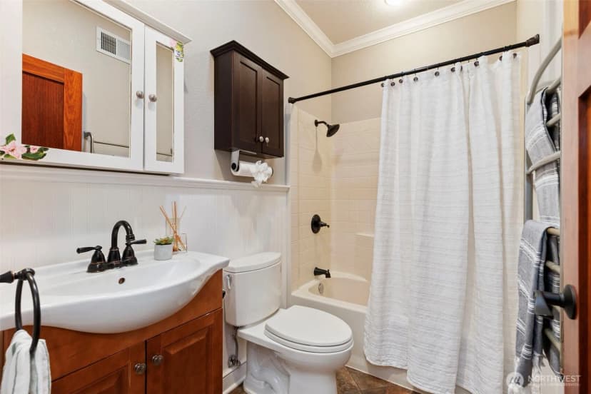 Property photo for 25613 Tytler Road Ne, Poulsbo photo 15