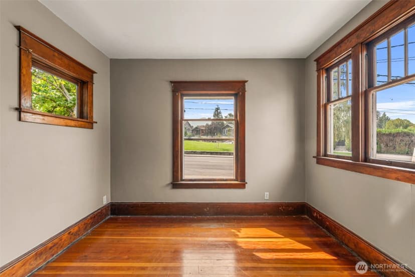 Property photo for 311 Okanogan Avenue, Wenatchee photo 8