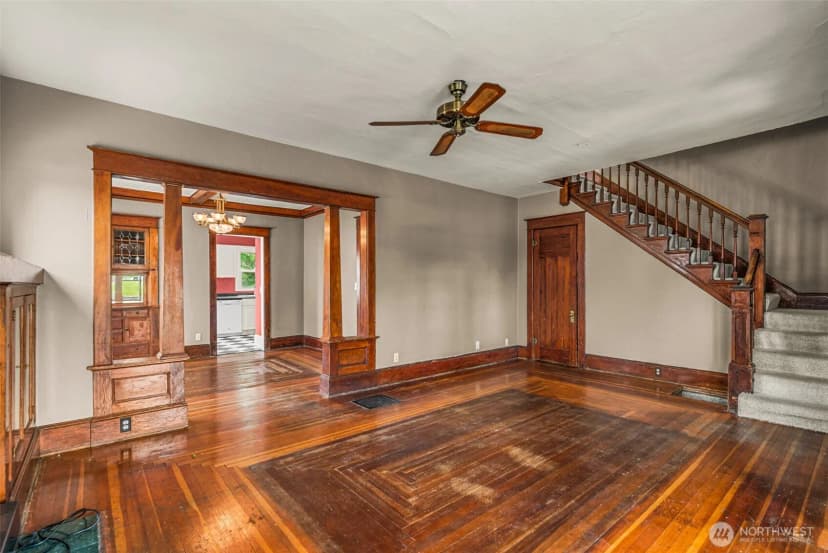 Property photo for 311 Okanogan Avenue, Wenatchee photo 9
