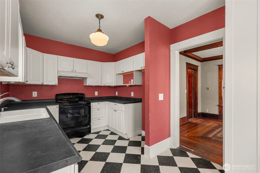 Property photo for 311 Okanogan Avenue, Wenatchee photo 21