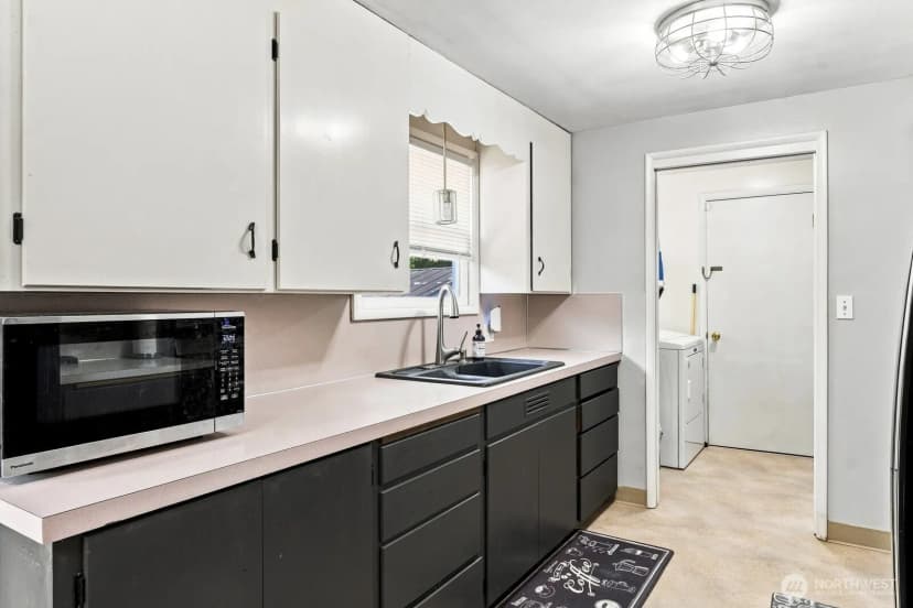 Property photo for 1815 Curtis Court Se, Lacey photo 6