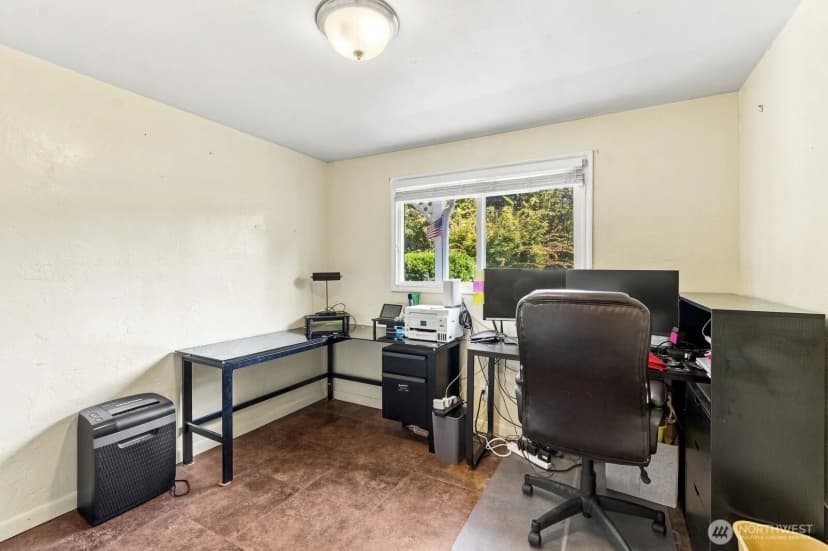 Property photo for 1815 Curtis Court Se, Lacey photo 11