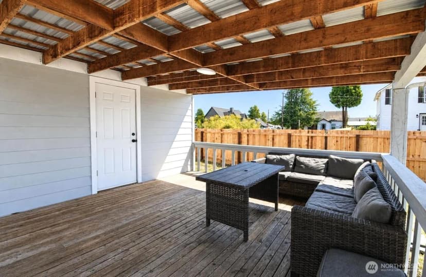 Property photo for 131 N 4th Street, Buckley photo 13