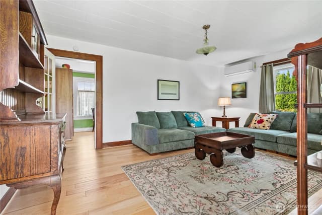 Property photo for 208 Mead Avenue, Everson photo 5