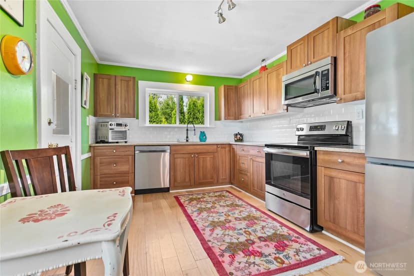 Property photo for 208 Mead Avenue, Everson photo 9