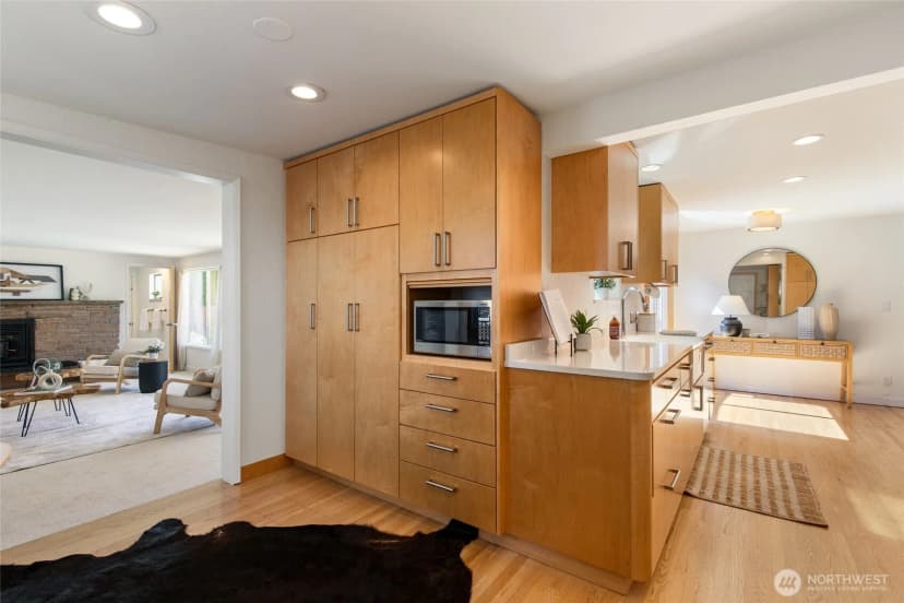 Property photo for 927 Nw 105th Street, Seattle photo 9