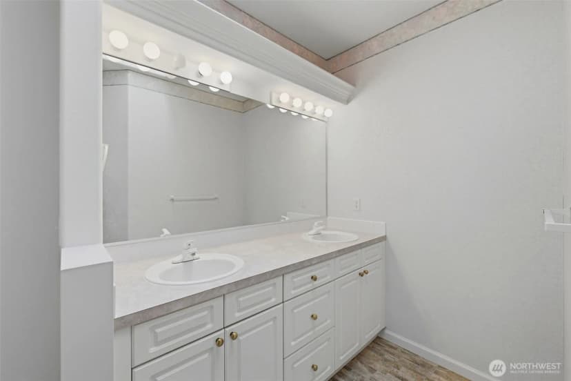 Property photo for 3831 68th Avenue W, University Place photo 27