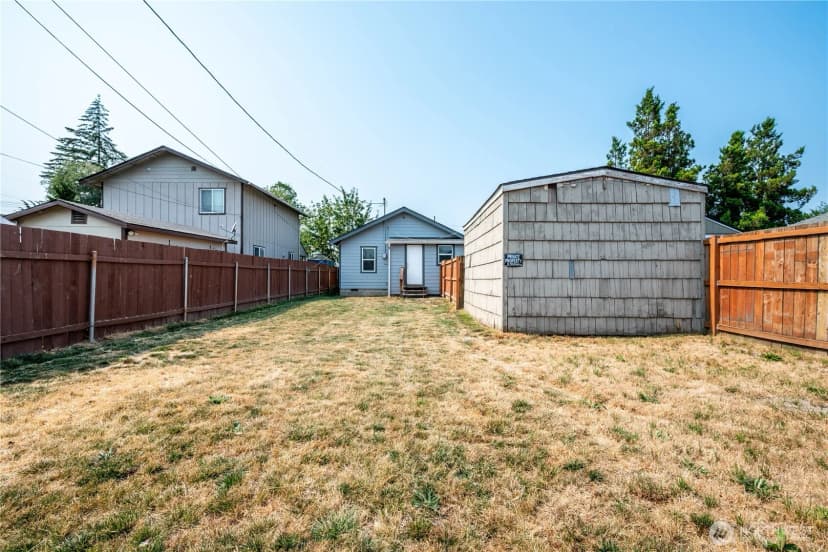 Property photo for 256 Beech Street, Longview photo 22