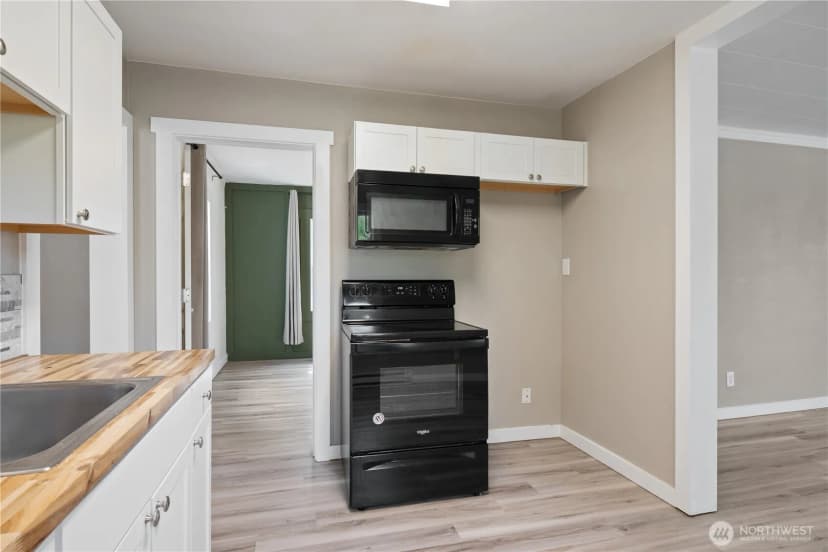 Property photo for 256 Beech Street, Longview photo 9