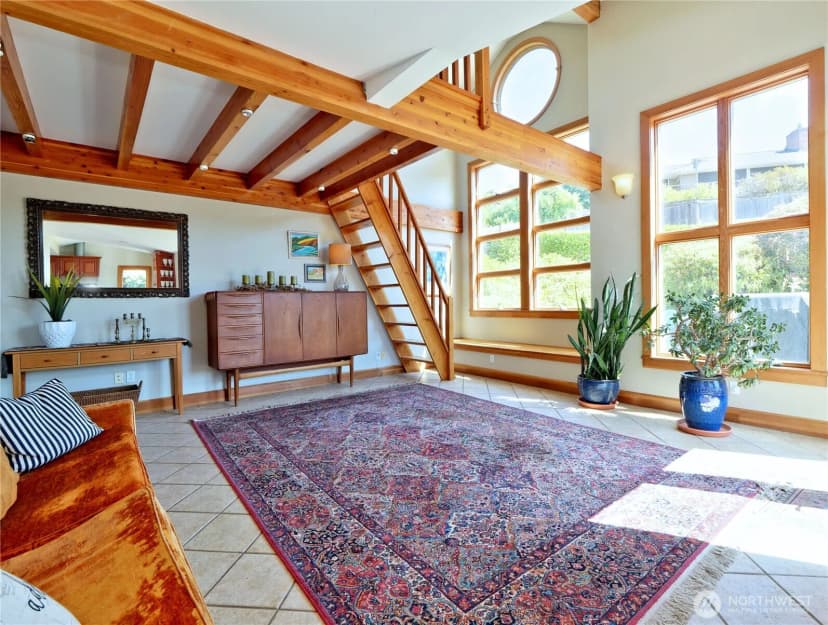 Property photo for 1012 Evergreen Drive, Bellevue photo 7