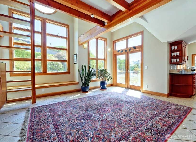 Property photo for 1012 Evergreen Drive, Bellevue photo 6