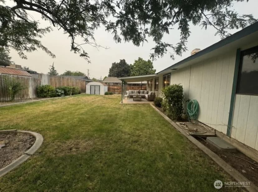 Property photo for 908 N Elliot Avenue, Wenatchee photo 16