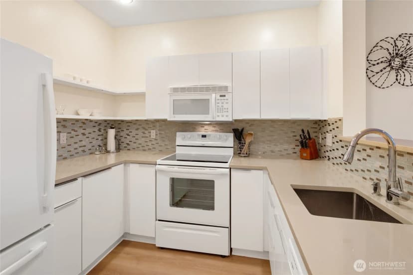 Property photo for 2415 2nd Avenue #432, Seattle photo 14