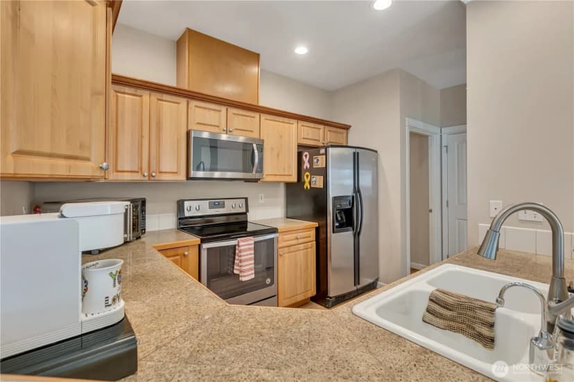 Property photo for 10700 Se 260th Street #a101, Kent photo 14