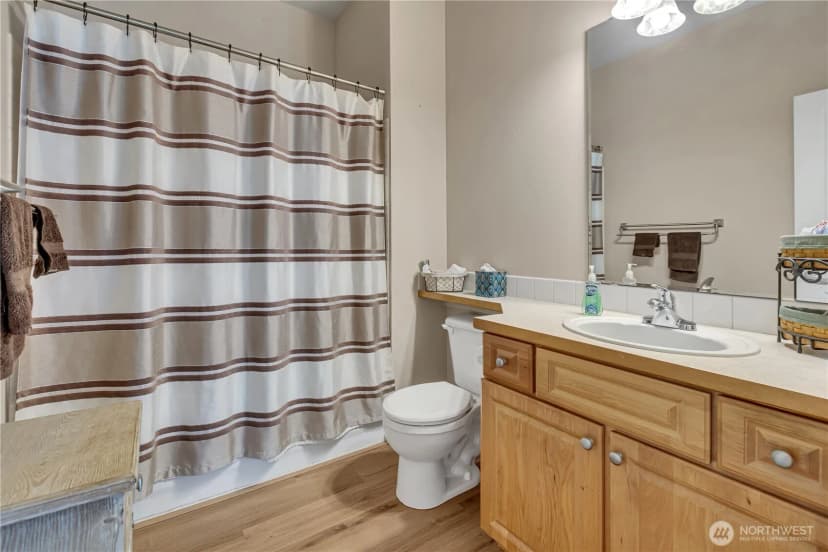Property photo for 10700 Se 260th Street #a101, Kent photo 23
